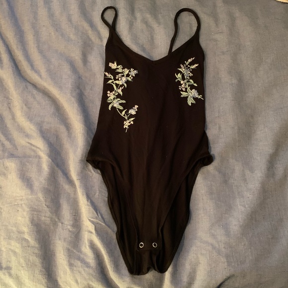 AE bodysuit! Never been worn! - Picture 1 of 2